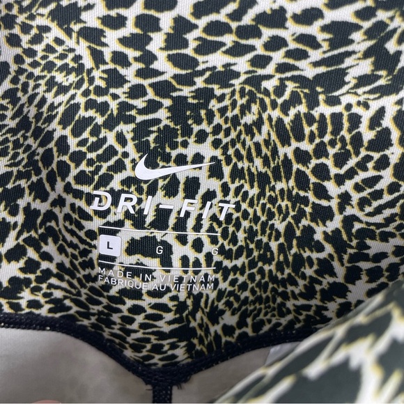 Nike gym tights Training One Sculpt 7/8 tight black leopard sz L ck3072 jaguar - Picture 4 of 11